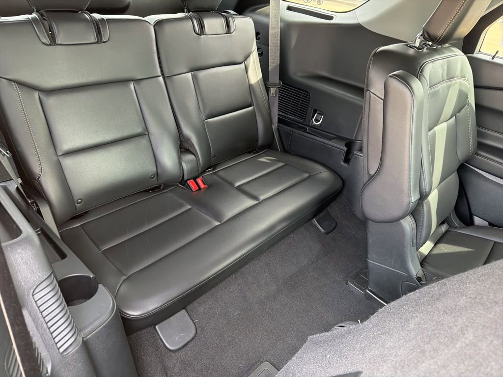 Used 2023 Ford Explorer XLT w/ Equipment Group 202A image 20