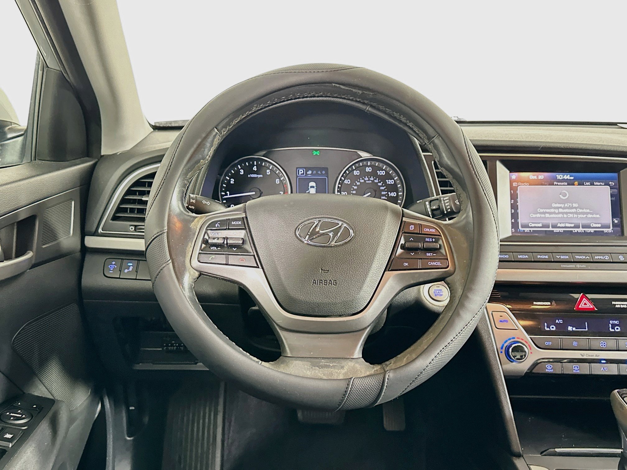 Used 2017 Hyundai Elantra Limited FWD image 18
