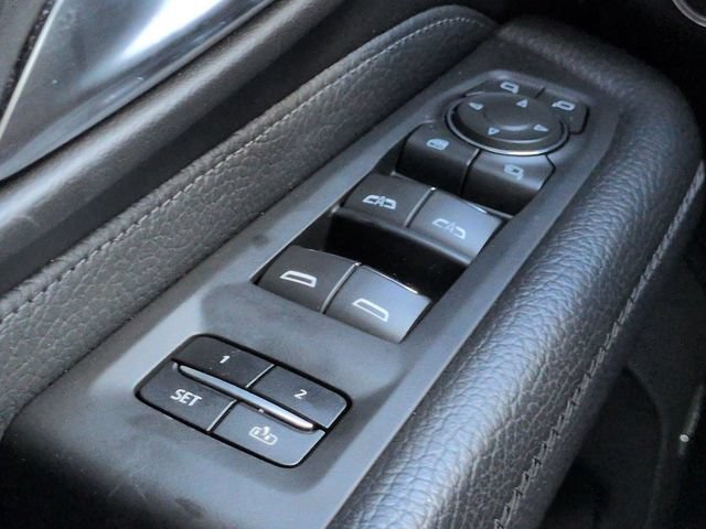Used 2023 GMC Yukon Denali AWD/4WD image 23