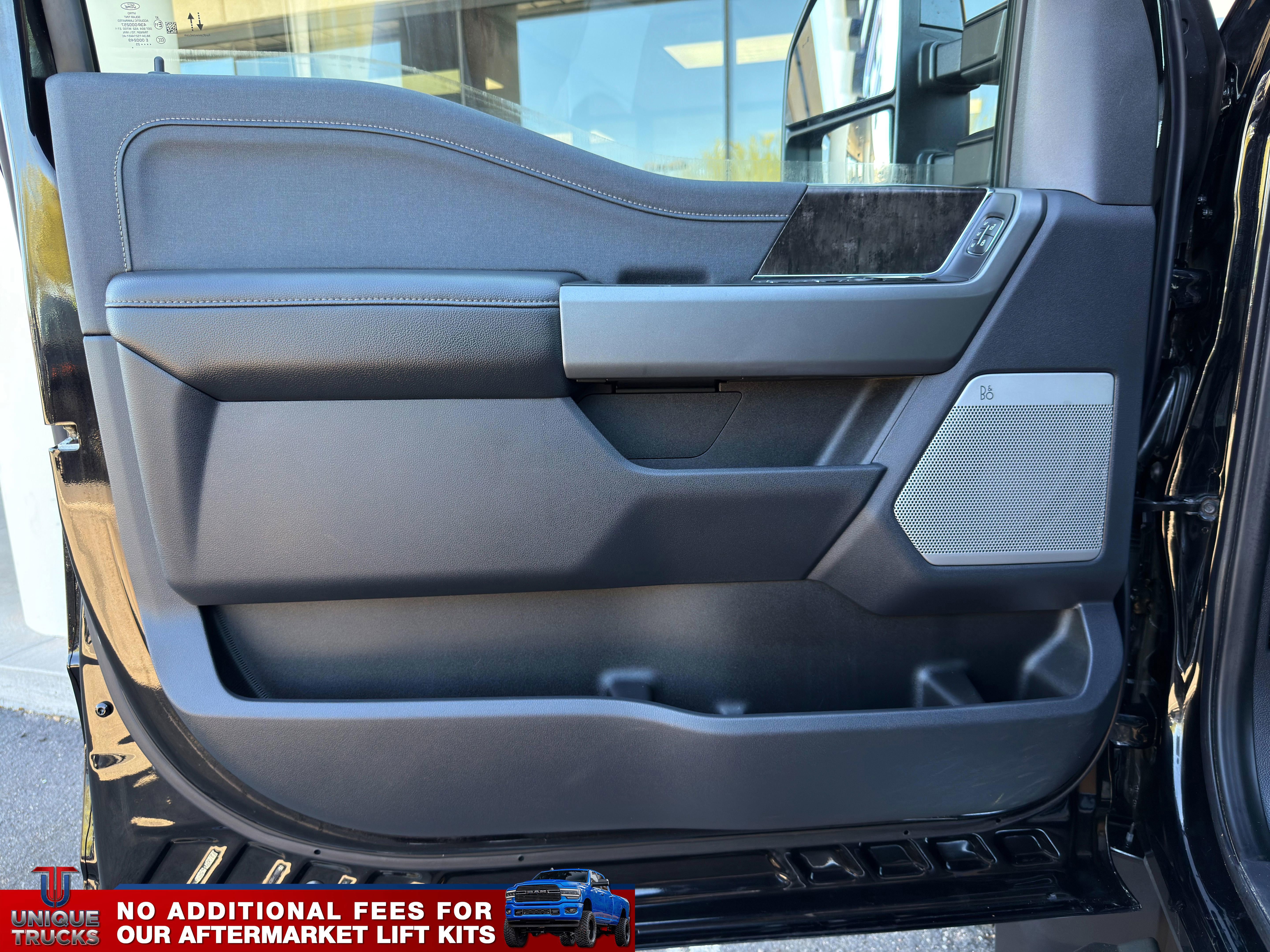 Used 2025 Ford F450 Lariat AWD/4WD image 16