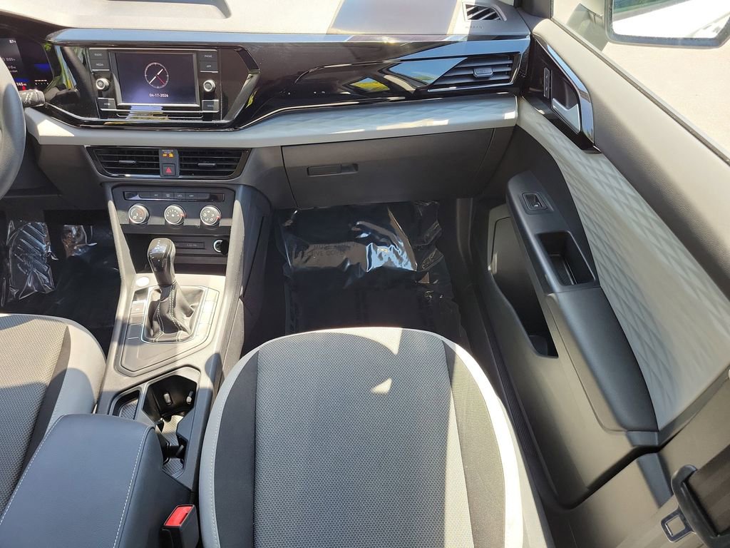 Used 2022 Volkswagen Taos S FWD image 13