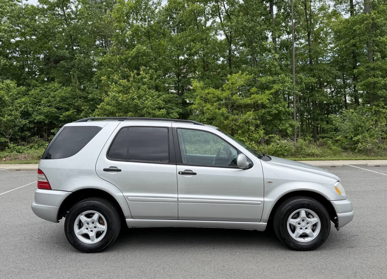 Used 2001 Mercedes-Benz ML 320 4MATIC image 6