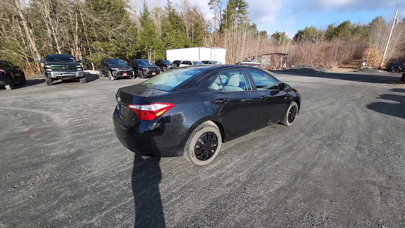 Used 2015 Toyota Corolla LE image 8