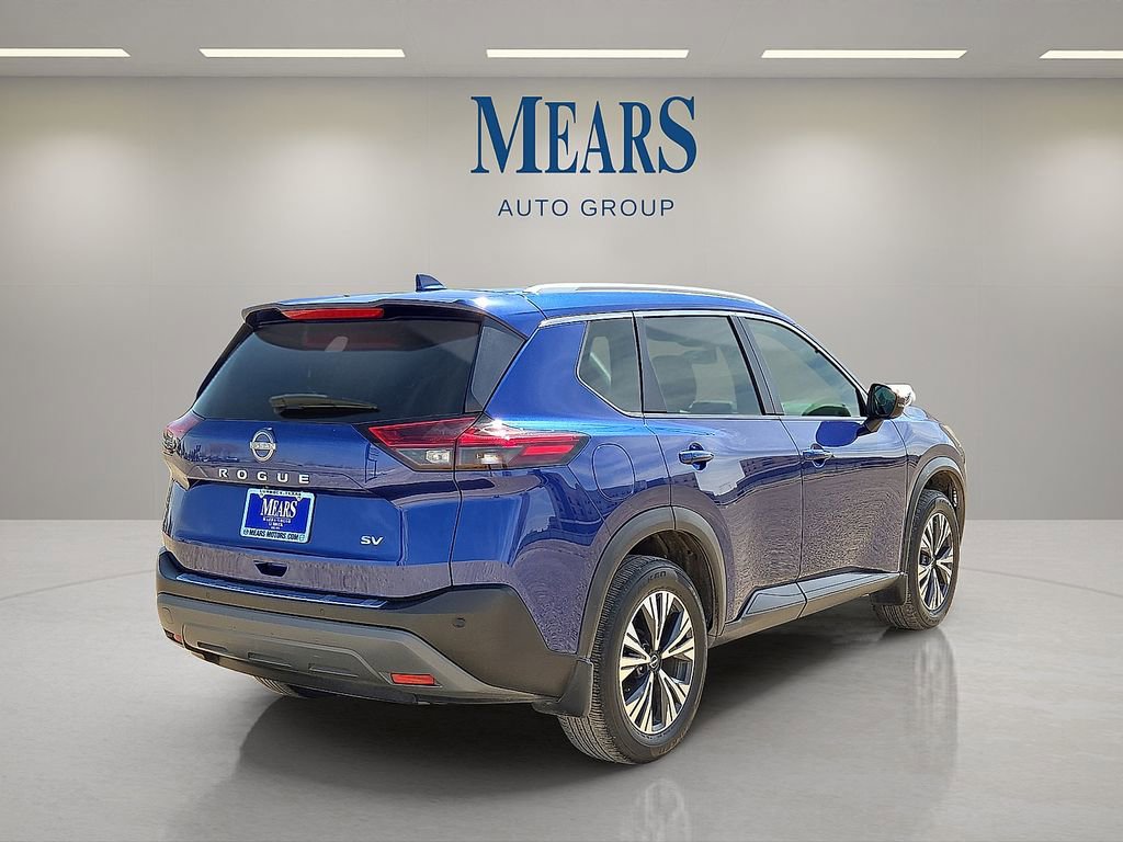 Used 2022 Nissan Rogue SV w/ SV Premium Package image 5