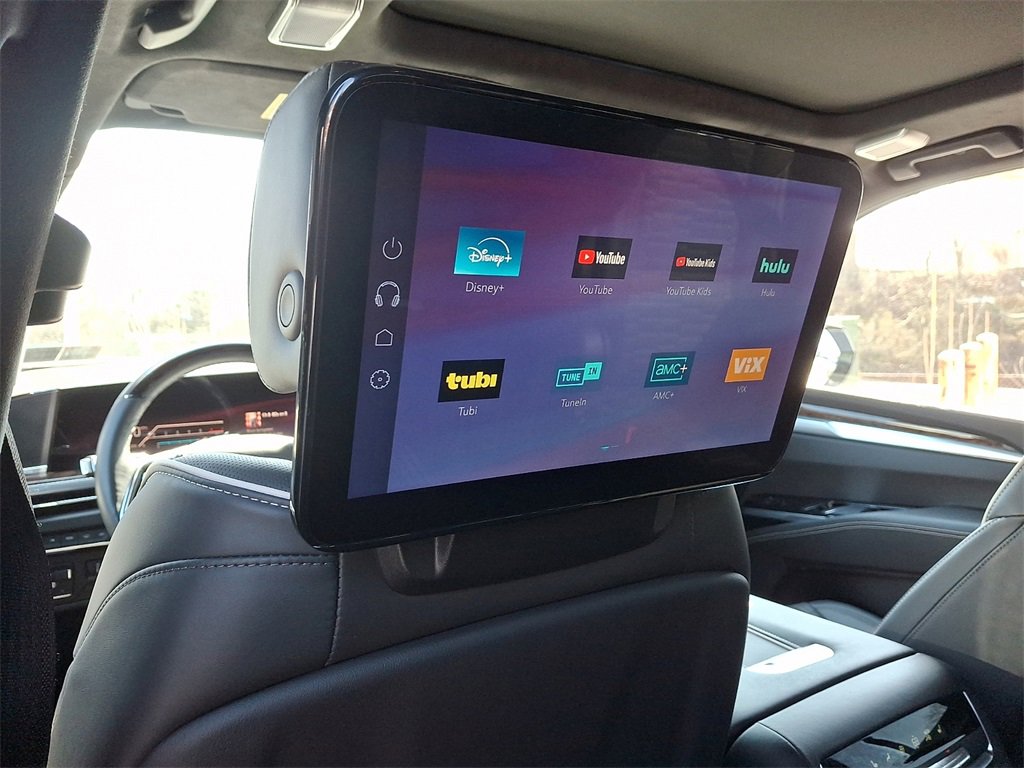 Used 2025 Cadillac Escalade Sport Platinum image 12