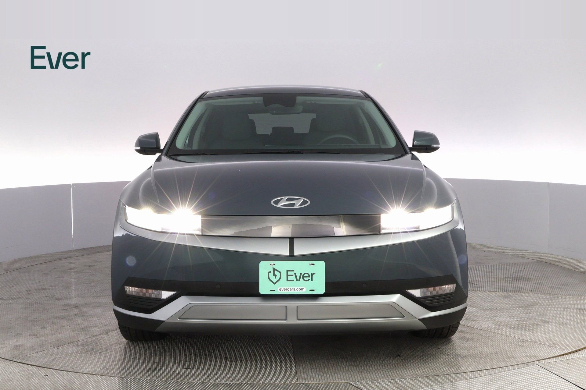 Used 2024 Hyundai Ioniq 5 SEL image 3