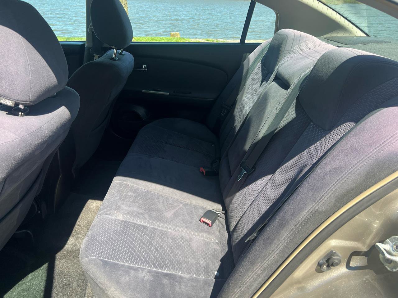 Used 2005 Nissan Altima 2.5 S w/ (S02) Side Airbags Pkg FWD image 11