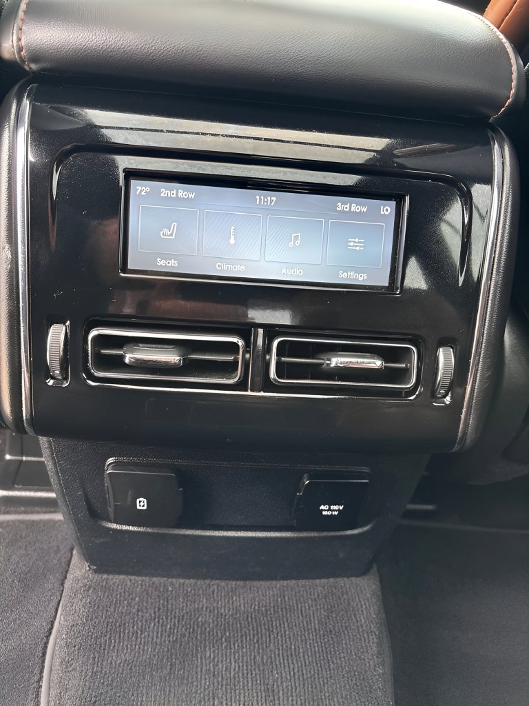 Used 2020 Lincoln Aviator Reserve w/ Equipment Group 201A AWD/4WD image 27