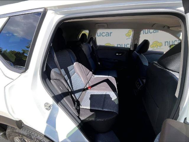 Certified 2023 Nissan Rogue SV AWD/4WD image 16