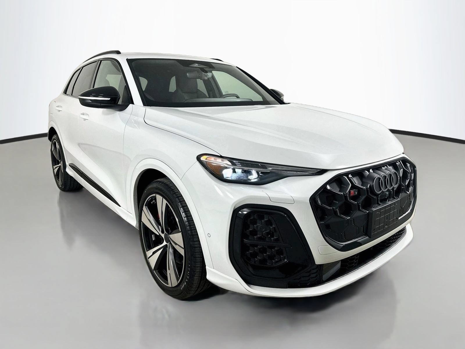 New 2026 Audi SQ5 Premium Plus AWD/4WD image 3