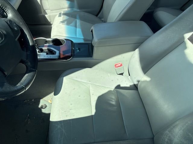 Used 2012 Toyota Camry XLE image 10
