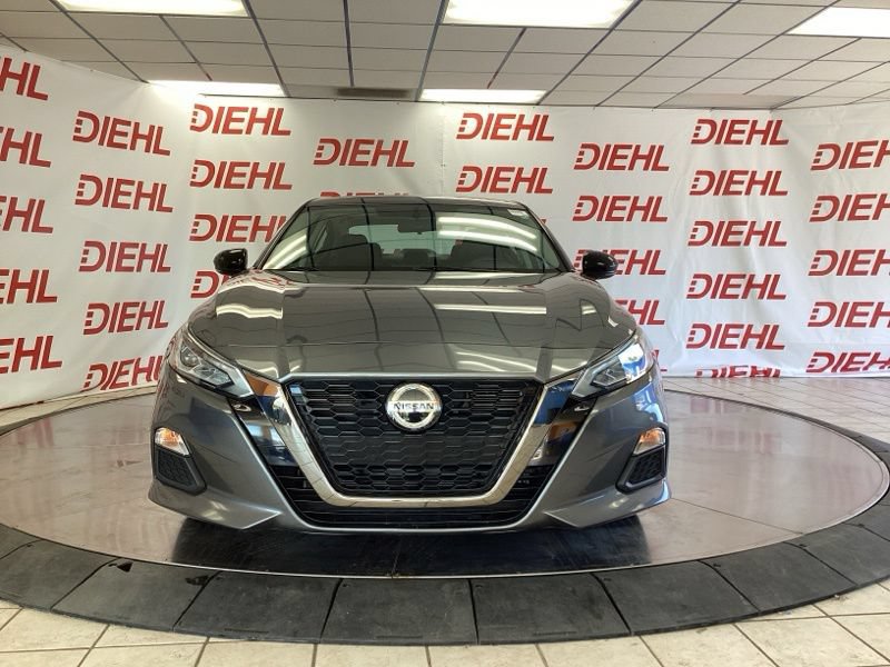 Used 2019 Nissan Altima 2.5 SR w/ SR Premium Package FWD image 2