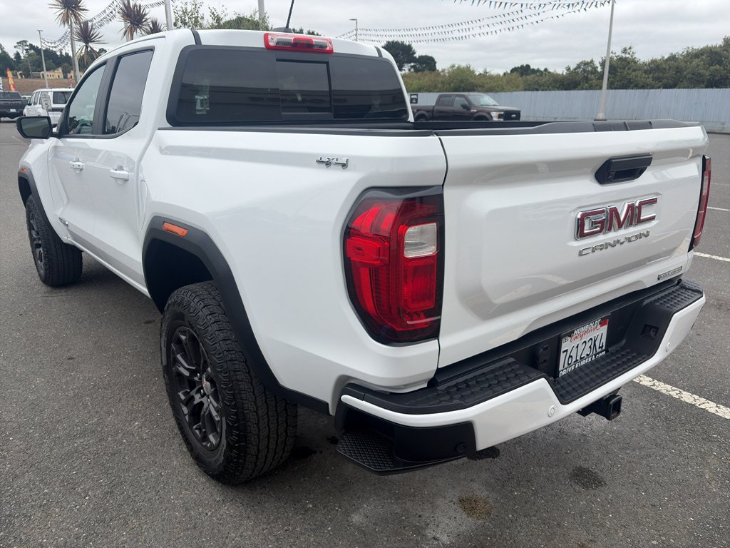 Used 2024 GMC Canyon Elevation w/ Convenience Package AWD/4WD image 4