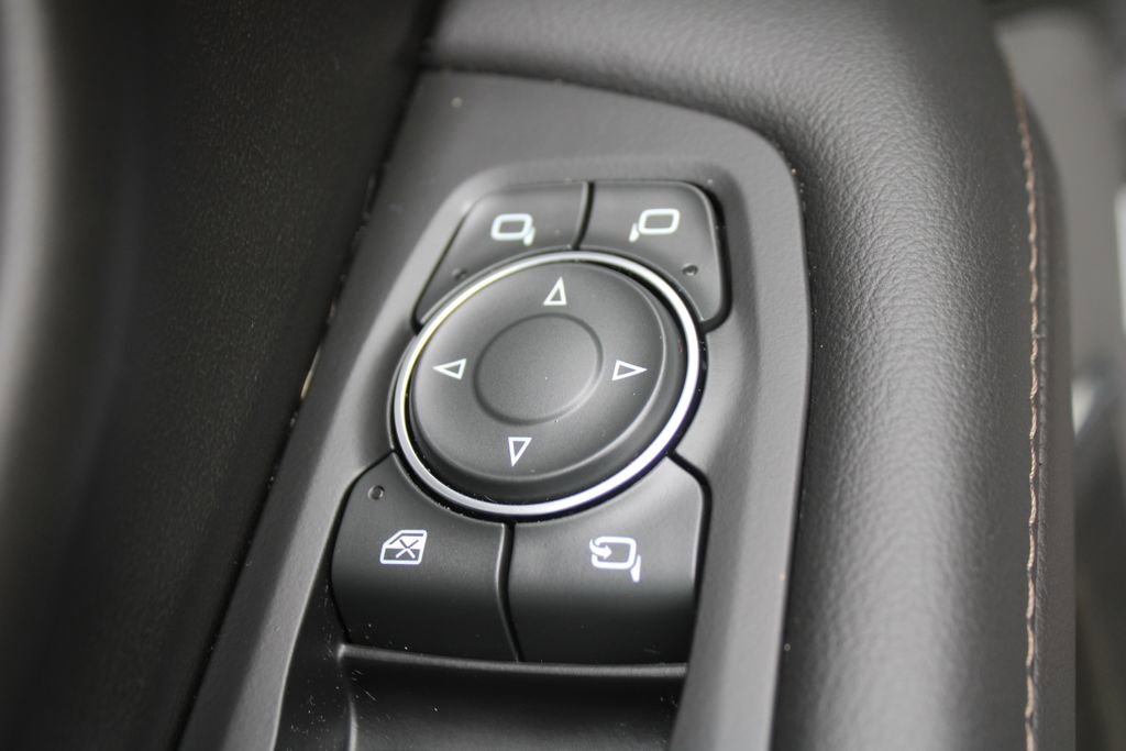 Used 2023 Chevrolet Suburban High Country image 22