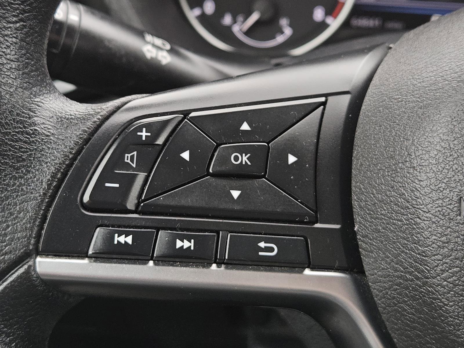 Used 2024 Nissan Sentra SV FWD image 18
