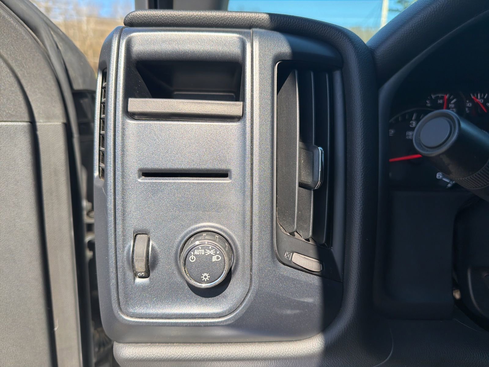 Used 2015 Chevrolet Silverado 1500 LS w/ Trailering Package image 15