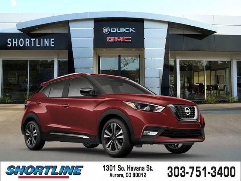 Used 2019 Nissan Kicks SV image 1