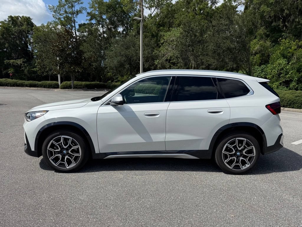 Used 2024 BMW X1 xDrive28i w/ Technology Package AWD/4WD image 2