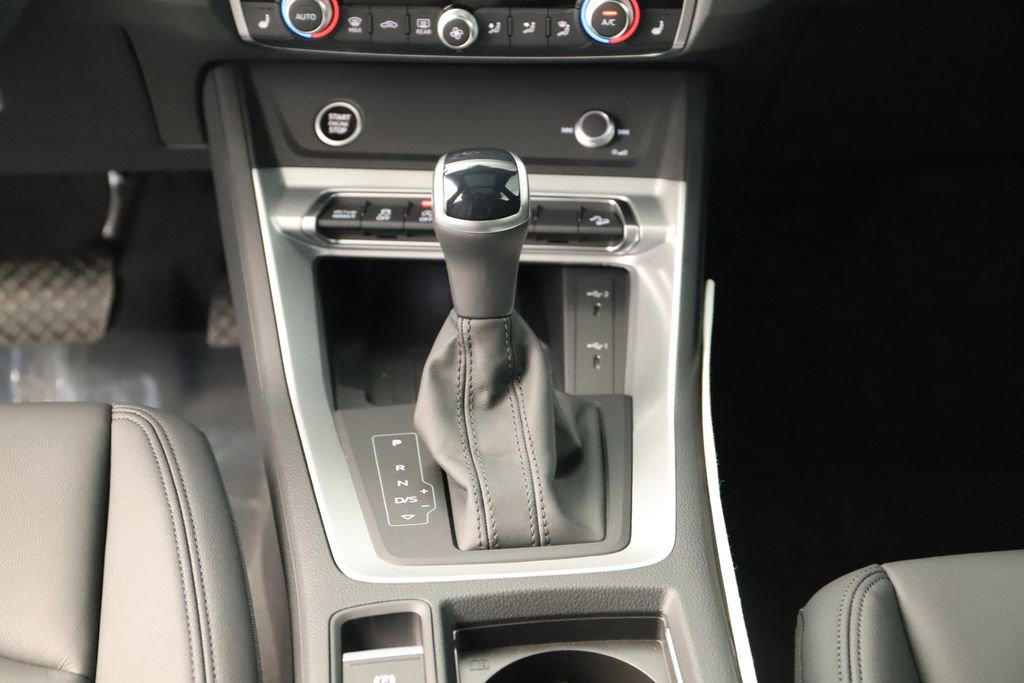 New 2025 Audi Q3 2.0T Premium image 22