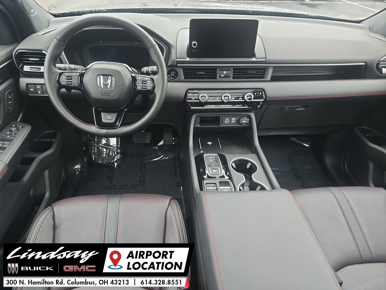 Used 2025 Honda Pilot Black Edition image 11