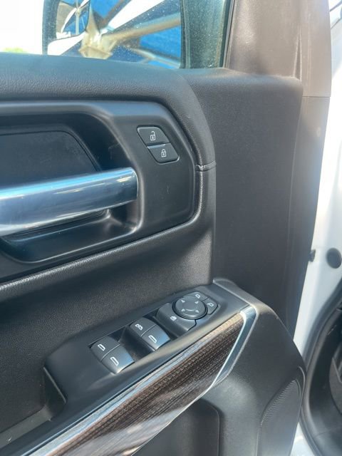 Used 2021 Chevrolet Silverado 1500 LT RWD image 12