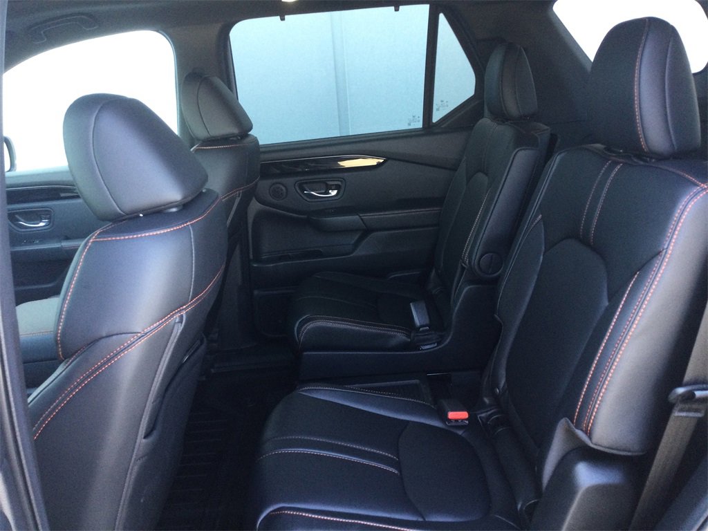 New 2025 Honda Pilot TrailSport image 20