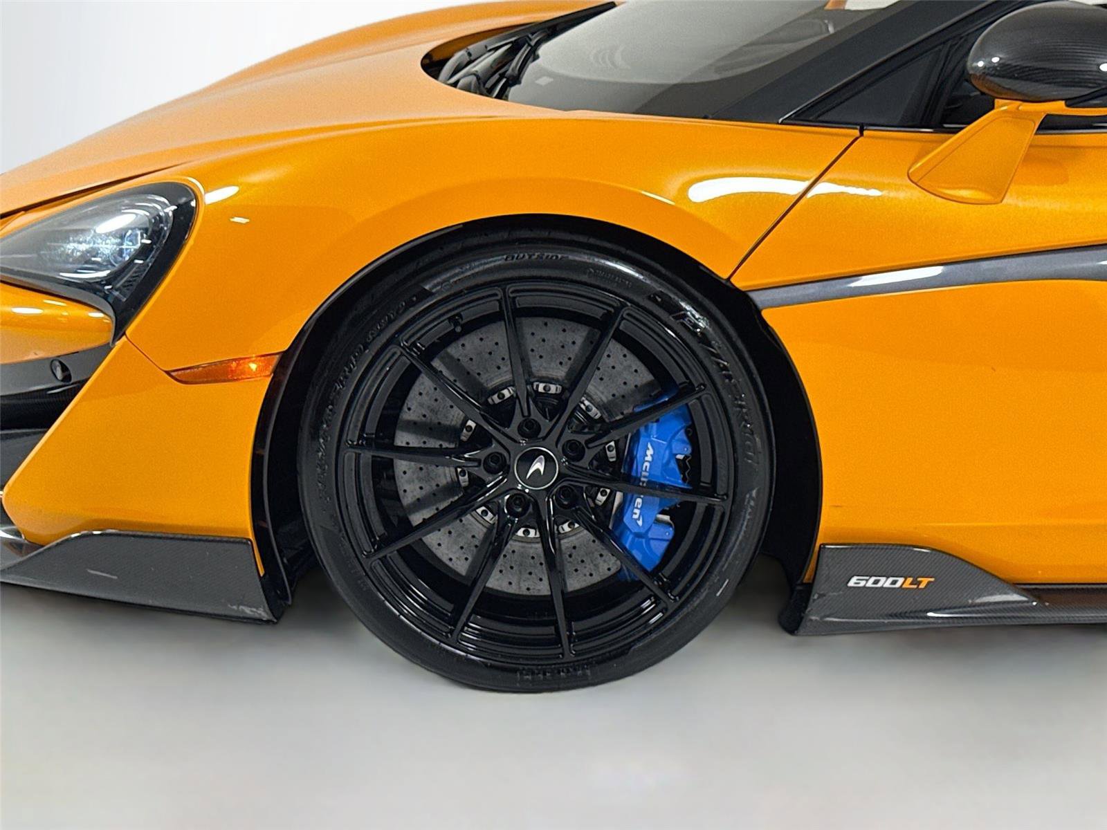 Used 2020 McLaren 600LT Spider image 36