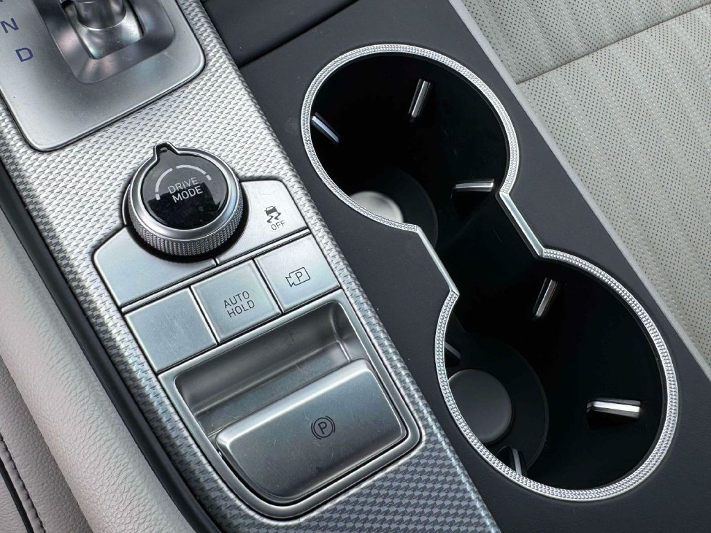 Certified 2023 Genesis G70 3.3T image 29