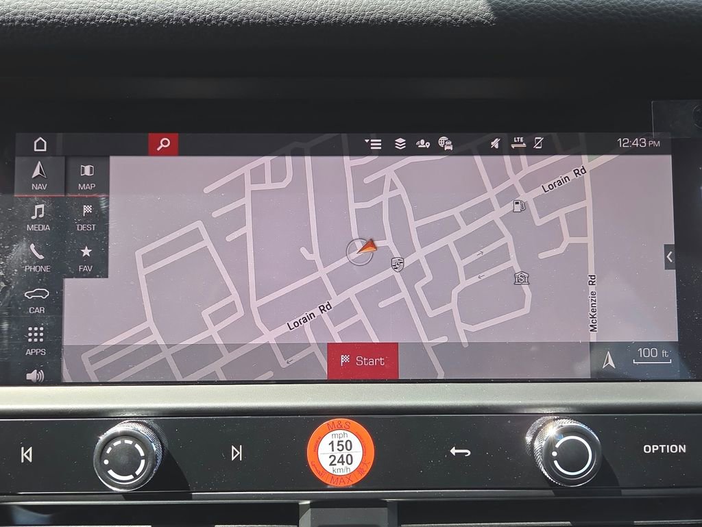 Certified 2026 Porsche Macan AWD/4WD image 11