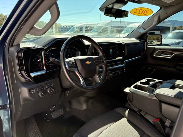 Used 2022 Chevrolet Silverado 1500 LT image 10