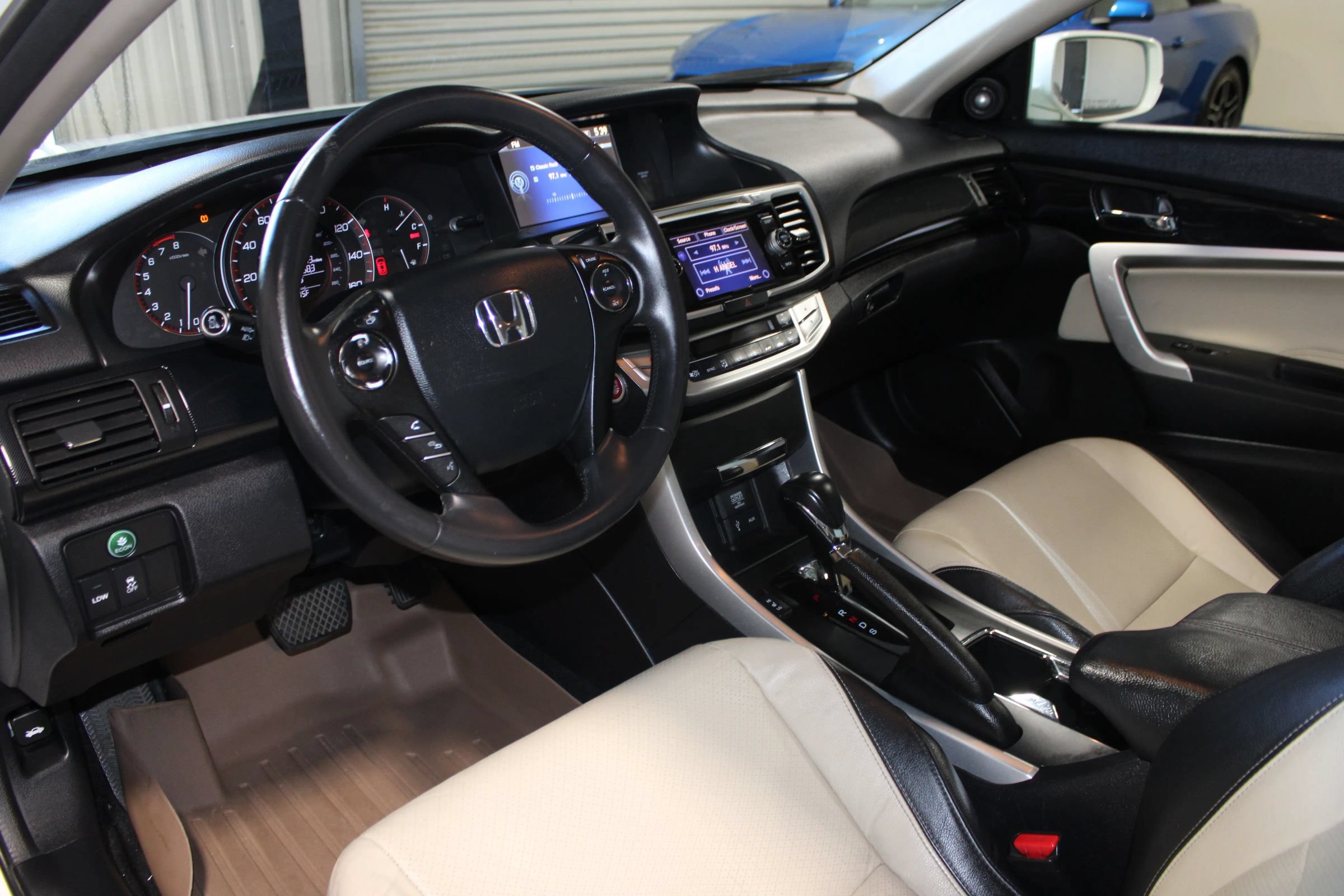 Used 2014 Honda Accord EX-L image 25