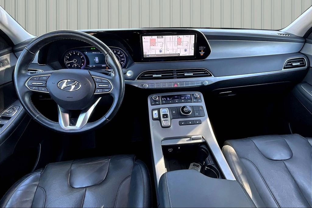 Used 2022 Hyundai Palisade SEL w/ 8P Bench Seat Package image 6