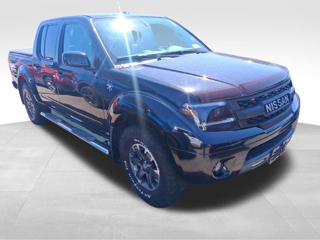 Used 2015 Nissan Frontier PRO-4X AWD/4WD image 3