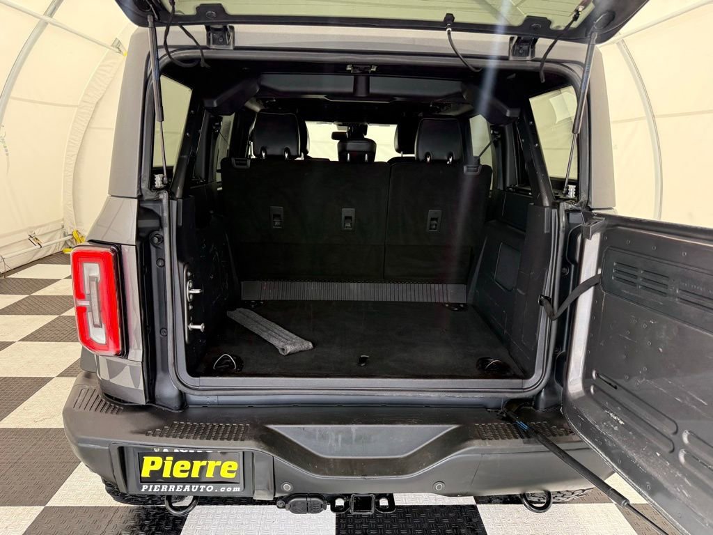 Used 2023 Ford Bronco Badlands image 5