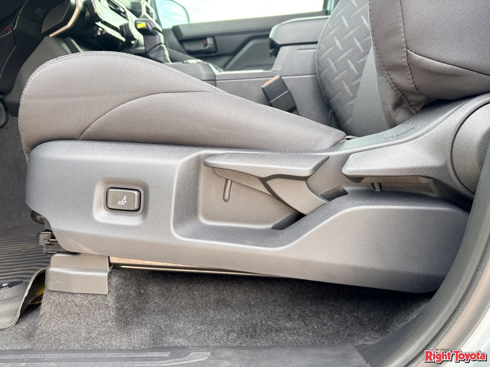 New 2026 Toyota Tacoma SR5 RWD image 19