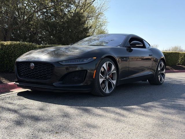 Used 2022 Jaguar F-TYPE Coupe image 11