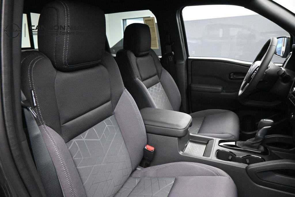 New 2027 Nissan Frontier SV w/ SV Convenience Package RWD image 15