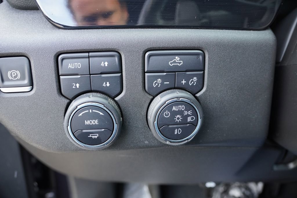 Certified 2023 Chevrolet Silverado 1500 RST w/ Z71 Off-Road Package image 22