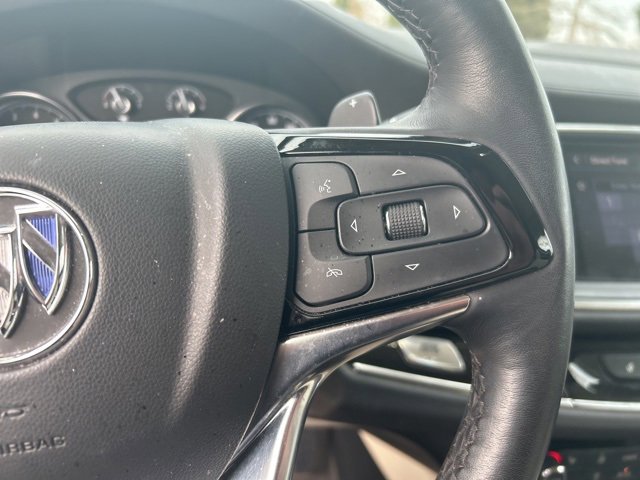 Used 2023 Buick Enclave Essence image 14