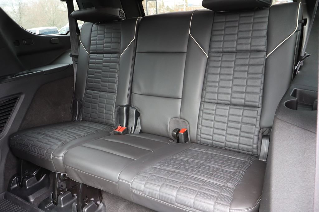 Used 2024 Cadillac Escalade Sport Platinum w/ LPO, ONYX Package image 30