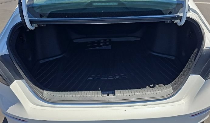 Used 2024 Honda Accord EX image 6