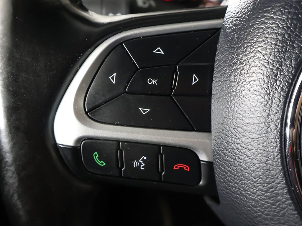 Used 2018 Jeep Compass Latitude w/ Popular Equipment Group image 35