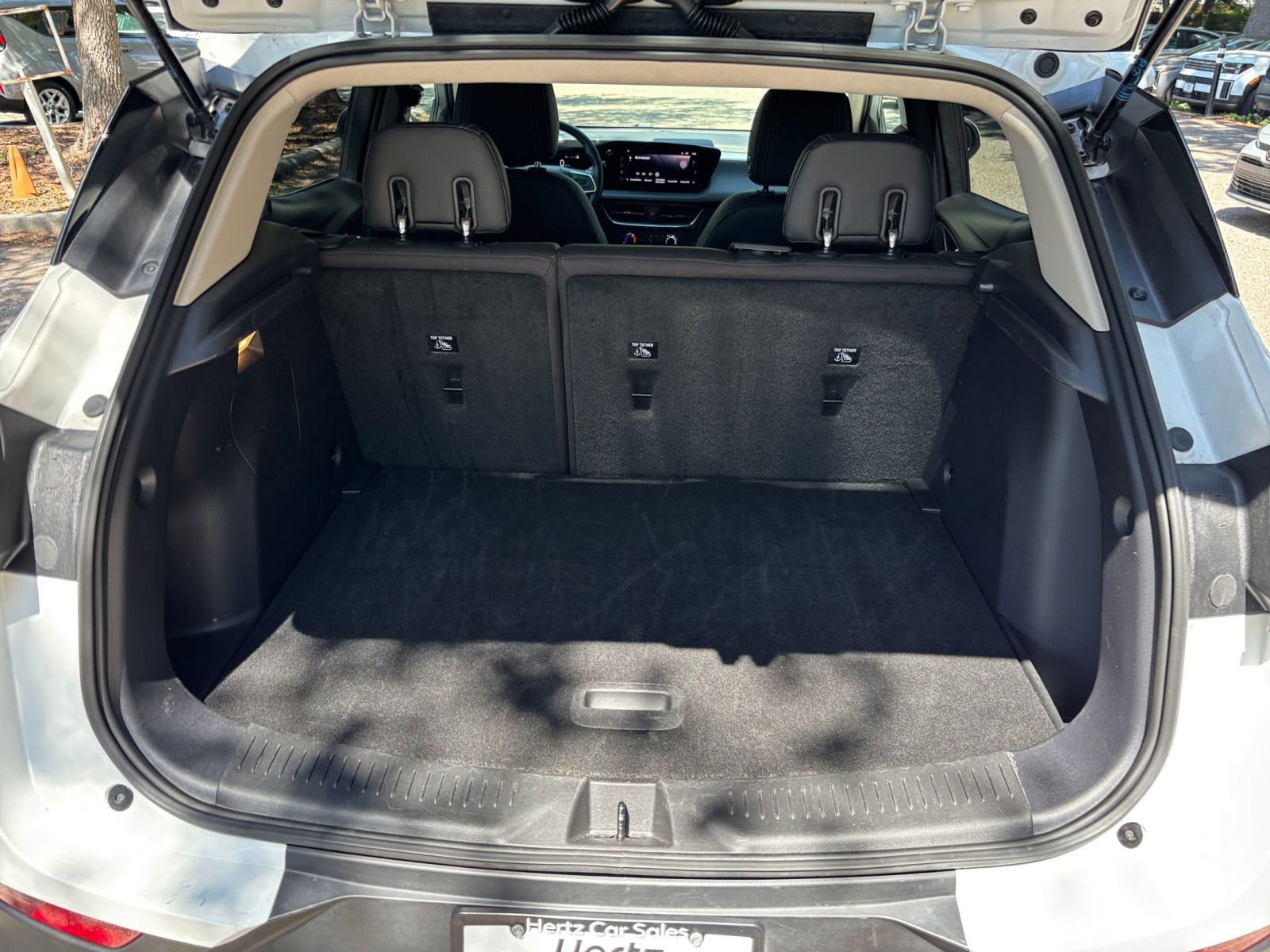 Used 2025 Buick Encore GX Preferred FWD image 30