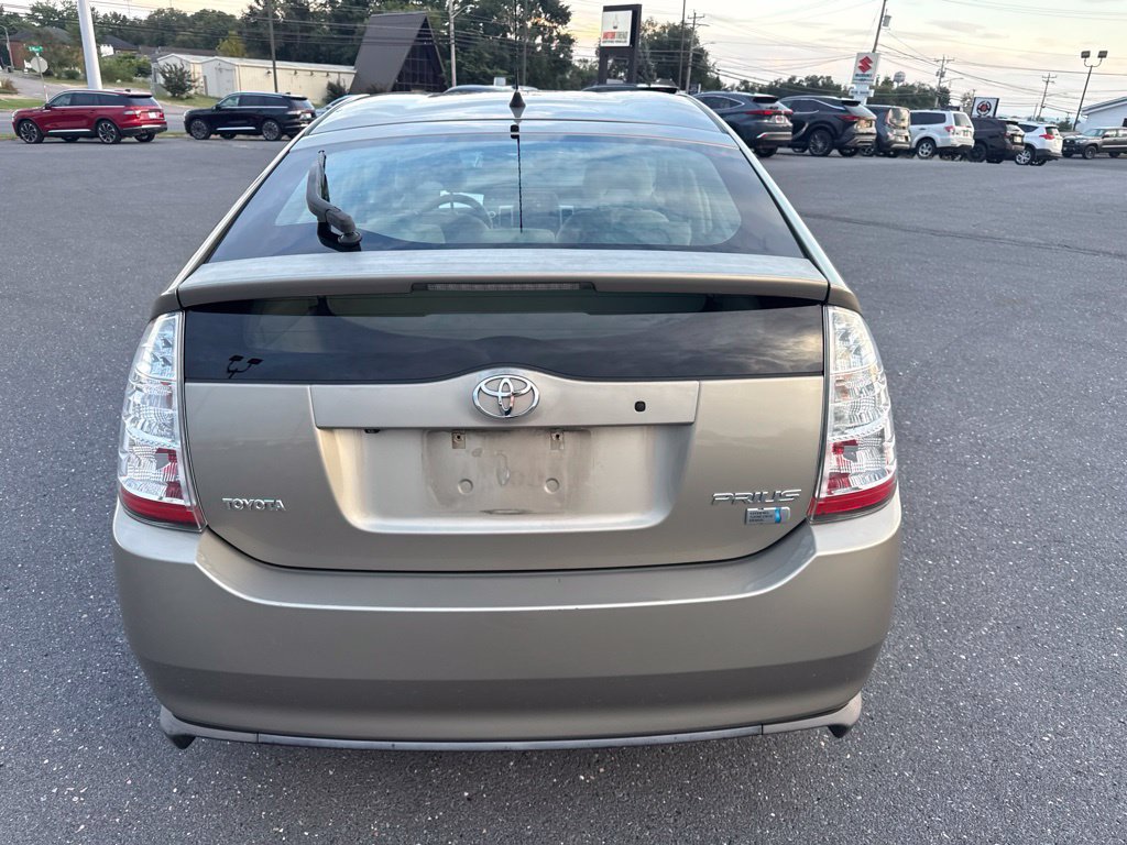 Used 2008 Toyota Prius w/ Pkg 2 FWD image 4