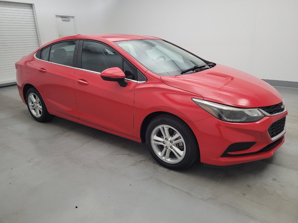Used 2017 Chevrolet Cruze LT FWD image 11