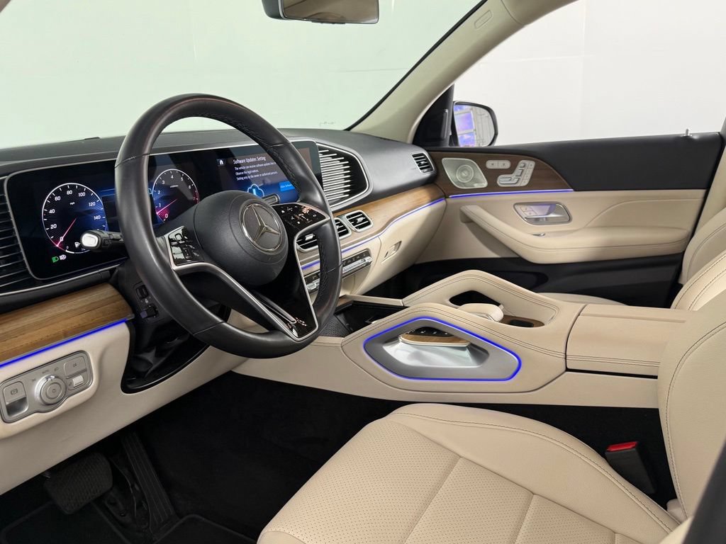 Used 2024 Mercedes-Benz GLE 350 4MATIC image 4