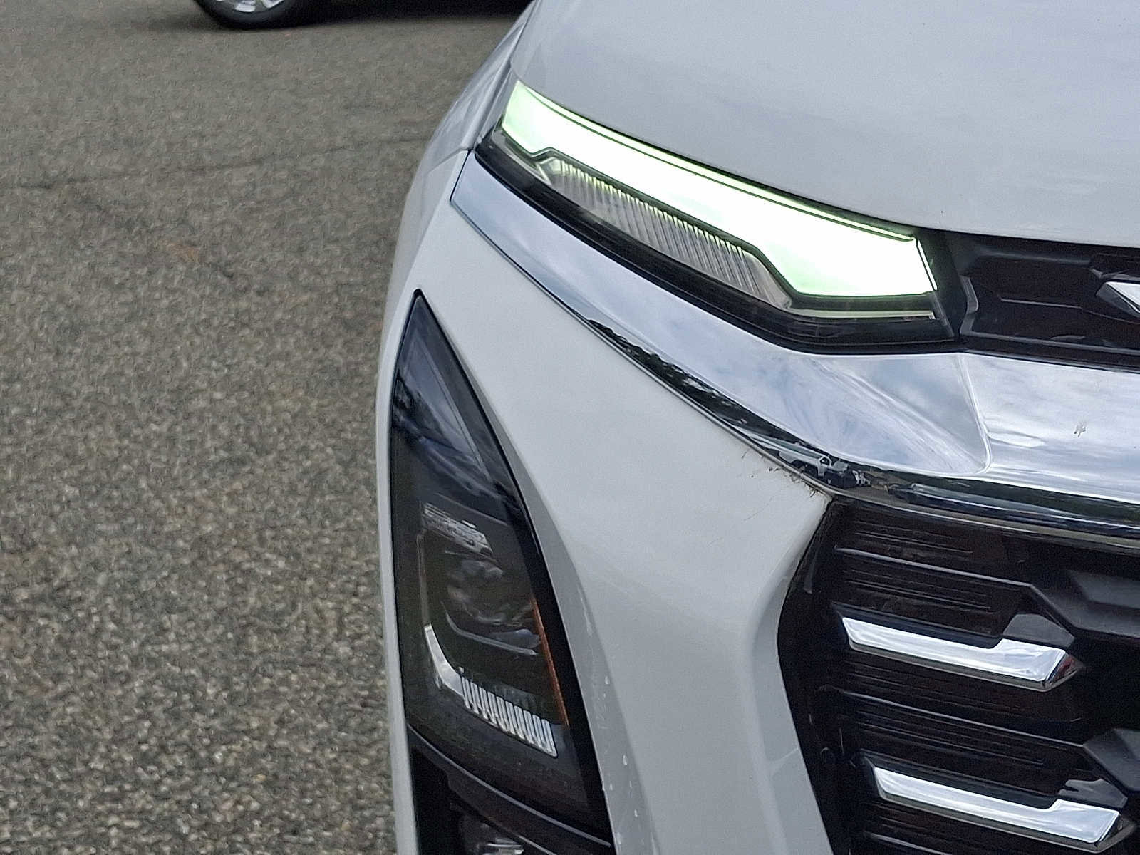 Used 2025 Chevrolet Equinox LT w/ Safety and Technology Package image 9