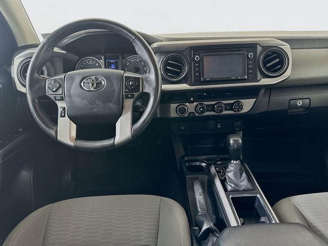 Used 2017 Toyota Tacoma SR5 image 21