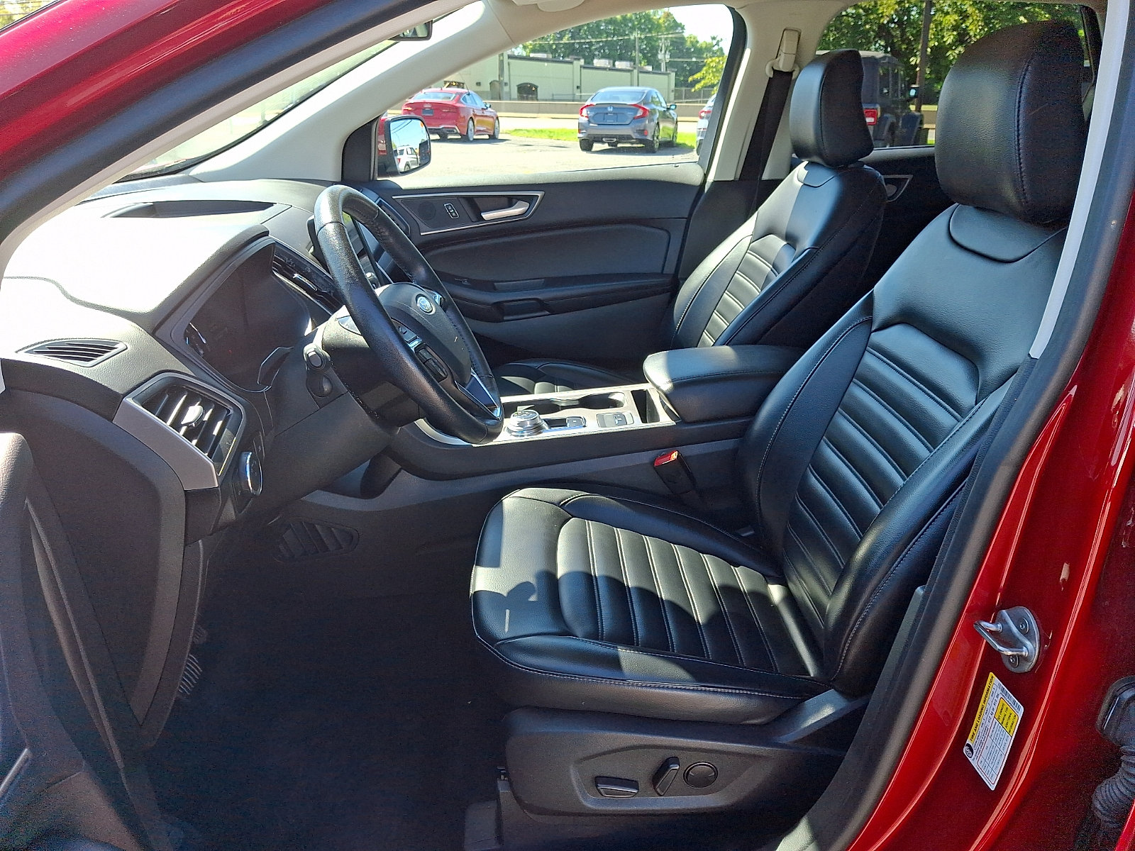 Certified 2024 Ford Edge SEL AWD/4WD image 13