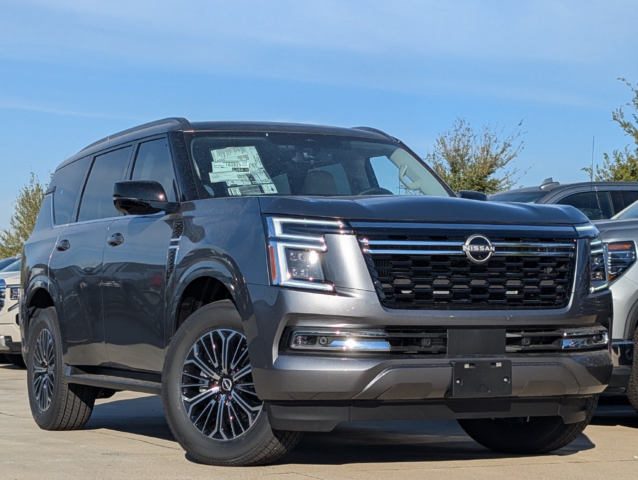 New 2027 Nissan Armada Platinum AWD/4WD image 2